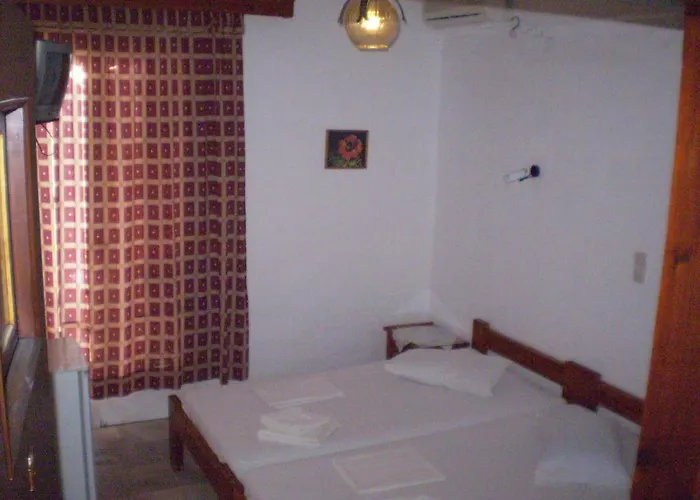 Maroulis Hotell Naxos City