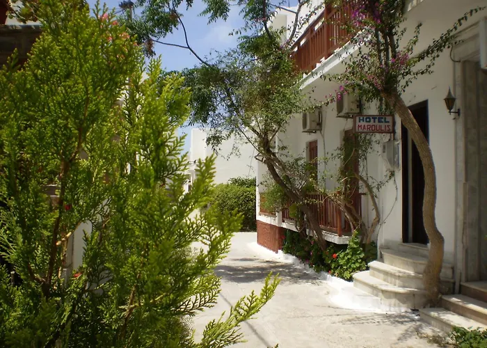 Hotell Maroulis *